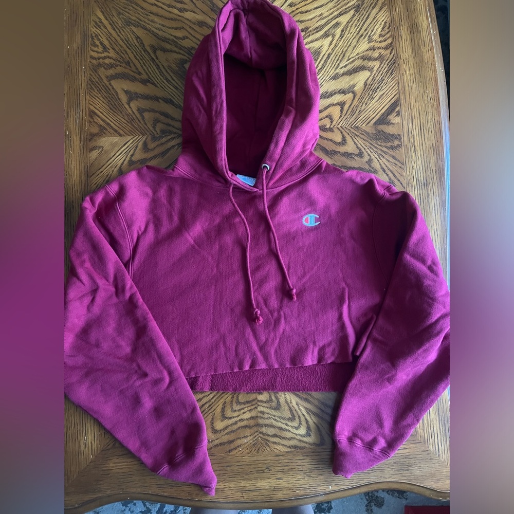 red cropped hoodie from Champion